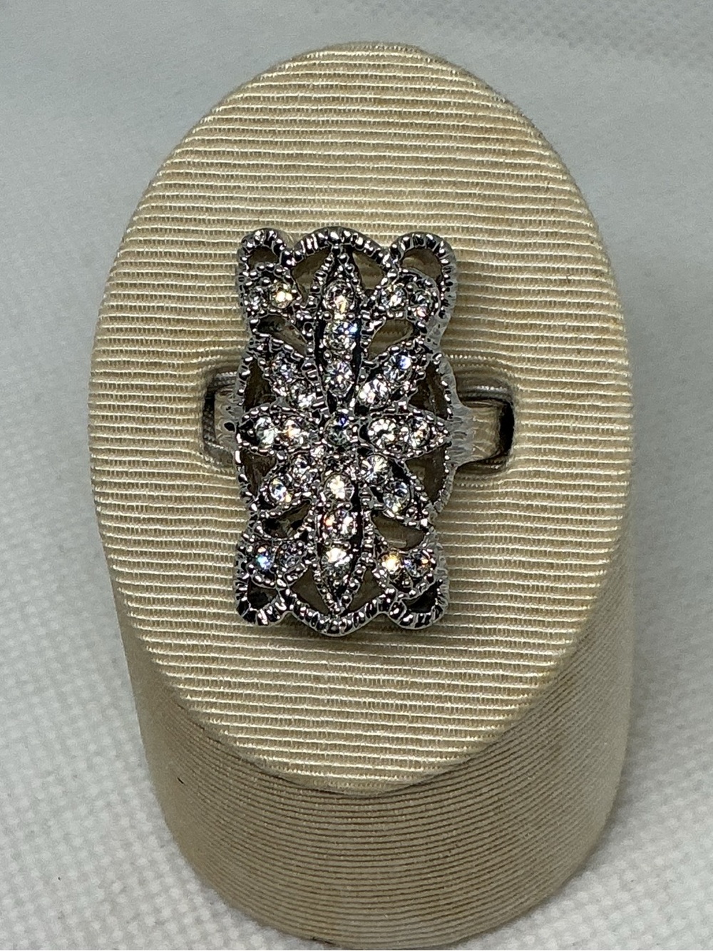 Silver Tone Elongated Open Work Cocktail Ring Size 7